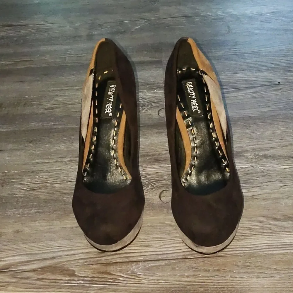Beauty Heel suede heels Sz 9